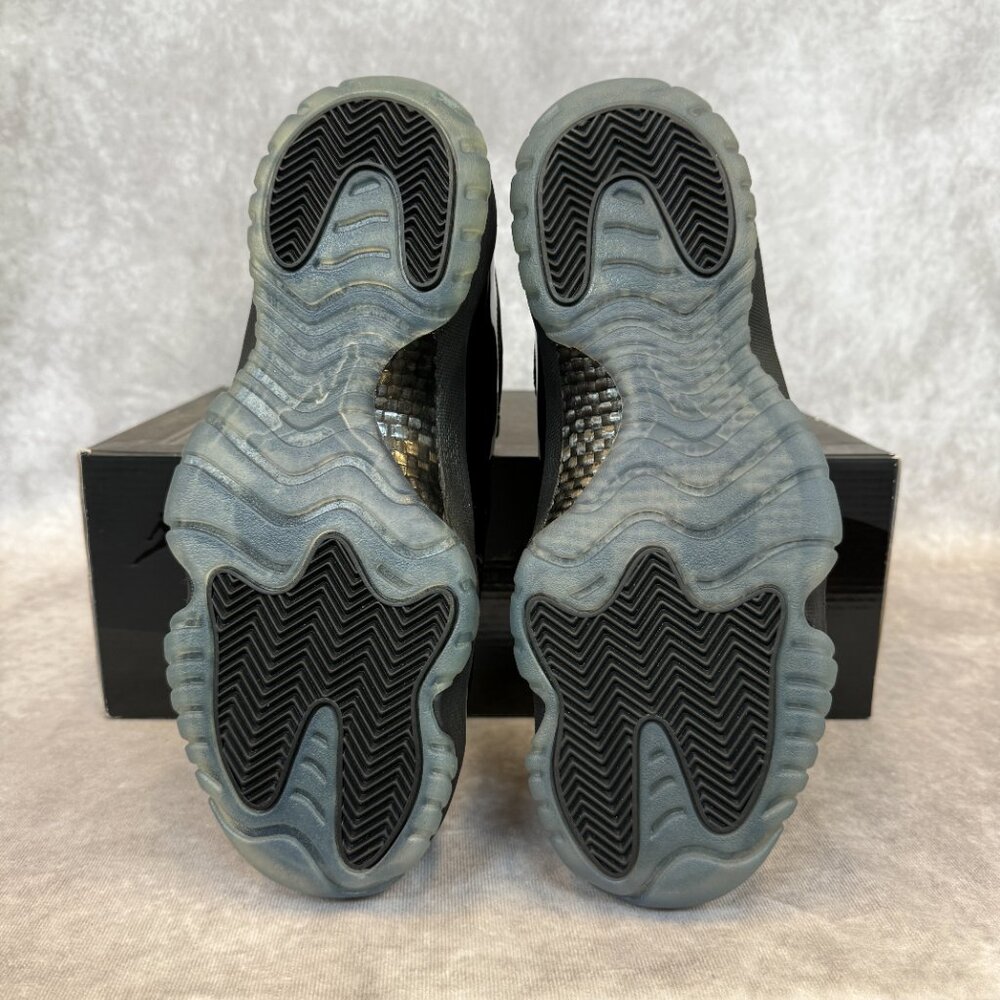 Air Jordan 11 Retro – Black / Black / Black - Picture 6 of 6